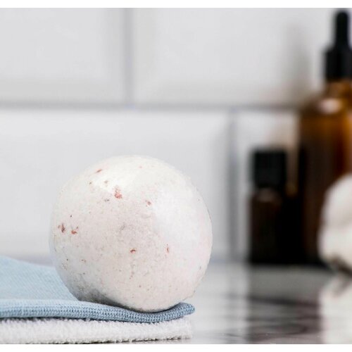 Бомбочка для ванны с эфирным маслом мяты 285₽