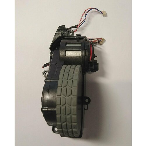 Колесо правое R робота пылесоса Ecovacs Robotics DE6G 2200₽