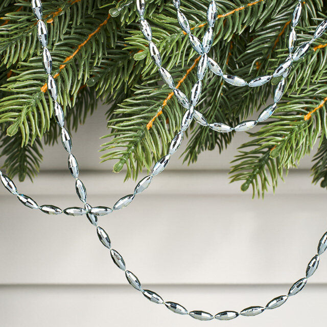 Бусы на елку Radiance 270 см голубые пластиковые