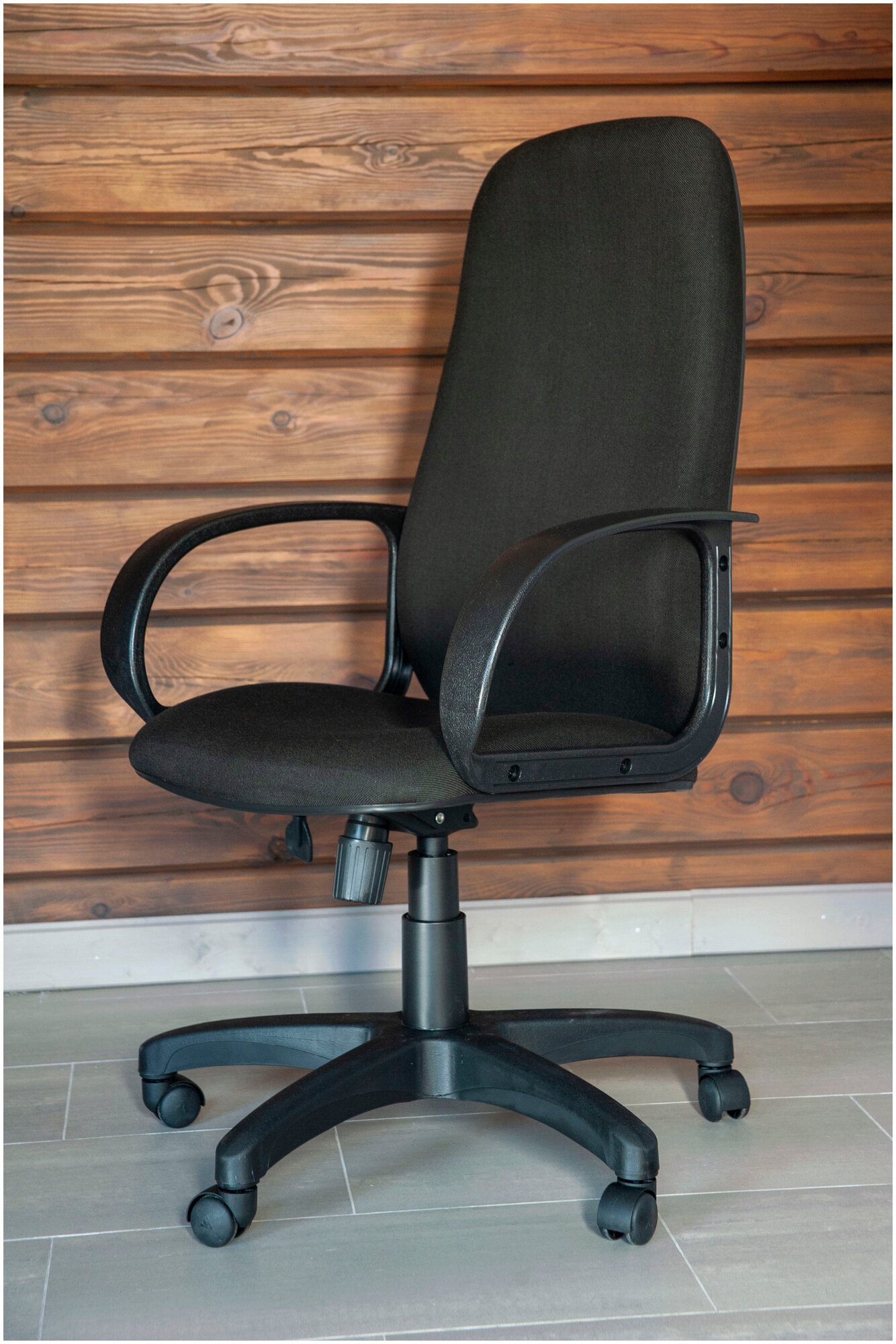 Кресло компьютерное офисное стул на колесиках для руководителя Hesby Chair 7 черное - фотография № 8