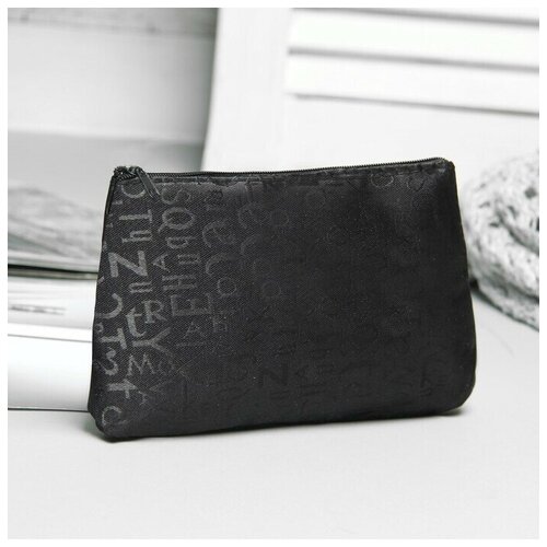 фото Косметичка черный нет бренда