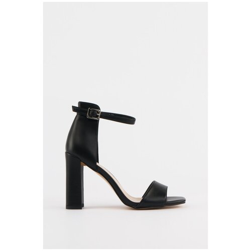 фото Босоножки ennergiia c347a-f1492-17/ черный 36