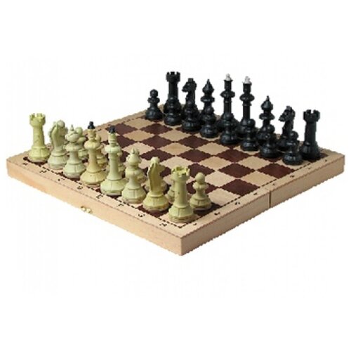 шахматы шашки айвенго 40 40 дерево пластик Шахматы «Айвенго» с доской ( дерево + пластик 40/40 см)