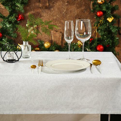 Скатерть 145х180 см 100хл Лёгкость хлопка Кружева бел AI-1504036 2530₽