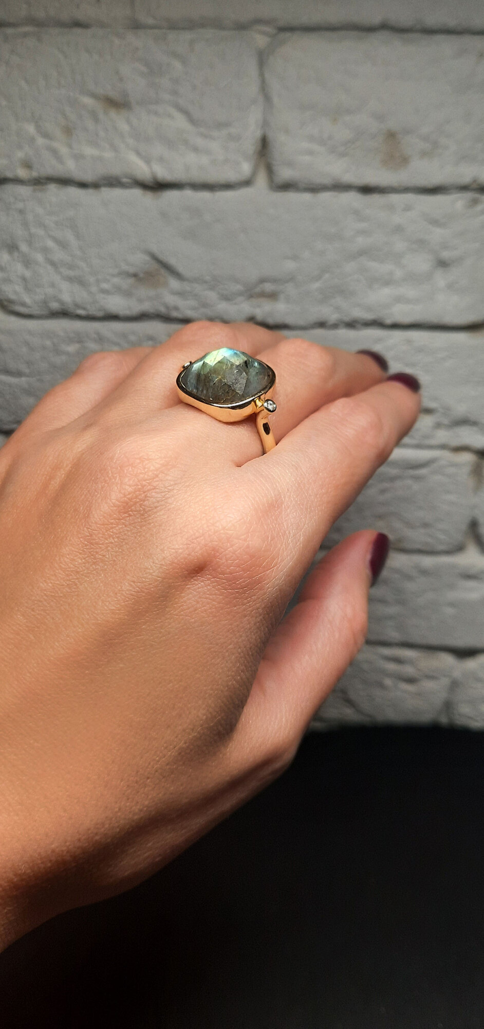 Кольцо Irina Moro, фианит, лабрадорит, размер 19, золотистый