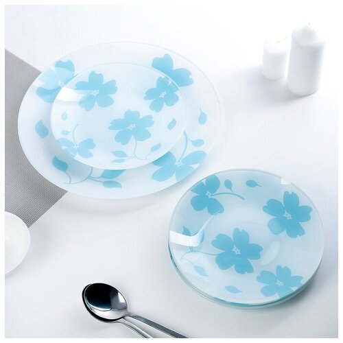 NiNaGlass Набор тарелок «Флорин», 7 предметов: d=30 см - 1 шт, d=20 см - 6 шт, цвет бело-голубой