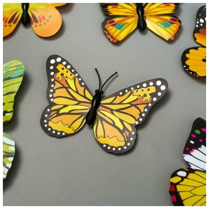 Магнит пластик "Бабочки одинарные крылья жёлтые" набор 12 шт - фотография № 2