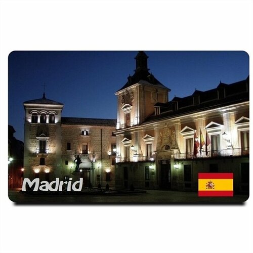 Магнит на холодильник 