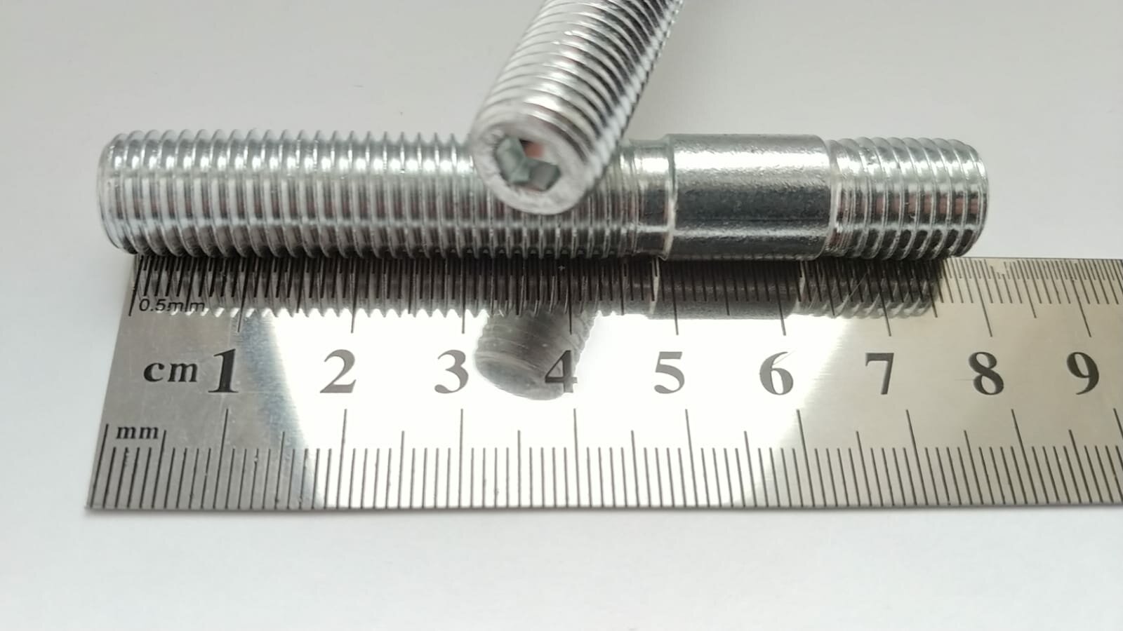 Шпилька двусторонняя М12х1.25, 80 мм