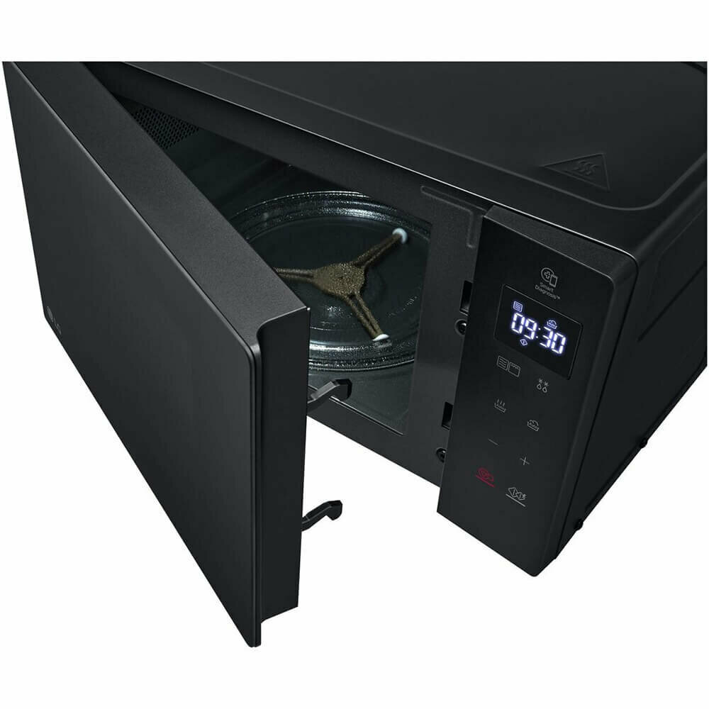Микроволновая печь с грилем LG NeoChef MH6032GAS серебристый/черный - фотография № 6