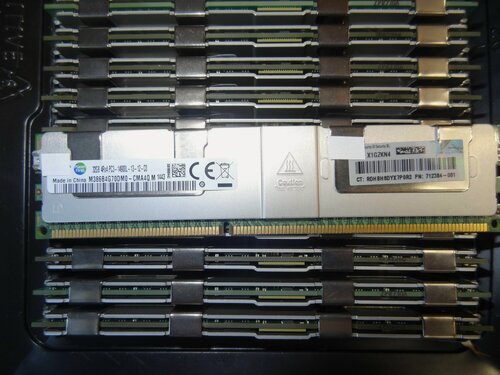 Изображение товара Серверная память DDR3 32GB 1866Mhz ECC REG 4Rx4 PC3-14900L 1.5v M386B4G70DM0-CMA4Q