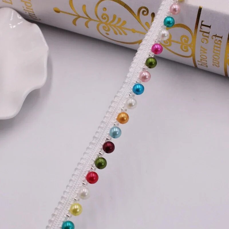 Кружевная лента белая с жемчугом Multicolour SG-253