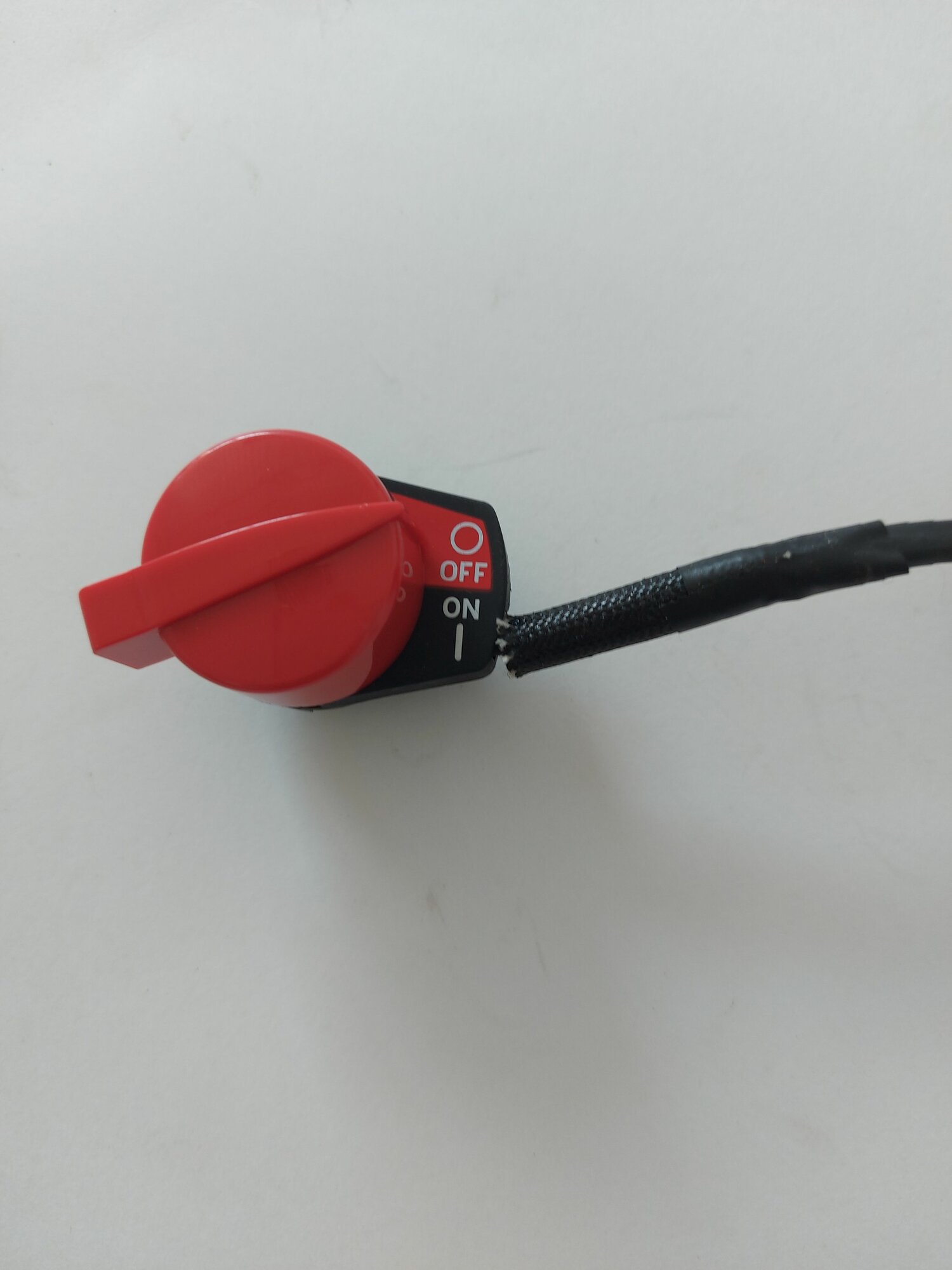 Выключатель двигателя honda GX340 390 (оригинал)