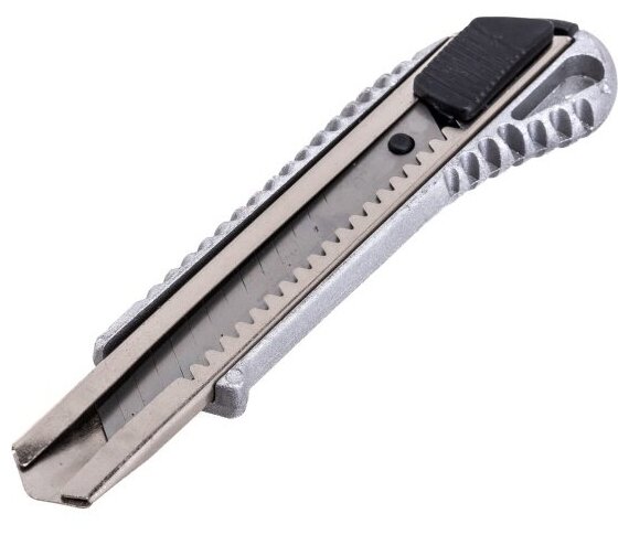 Нож с выдвижным лезвием Вихрь 18 мм, металллический корпус, автоматический фиксатор