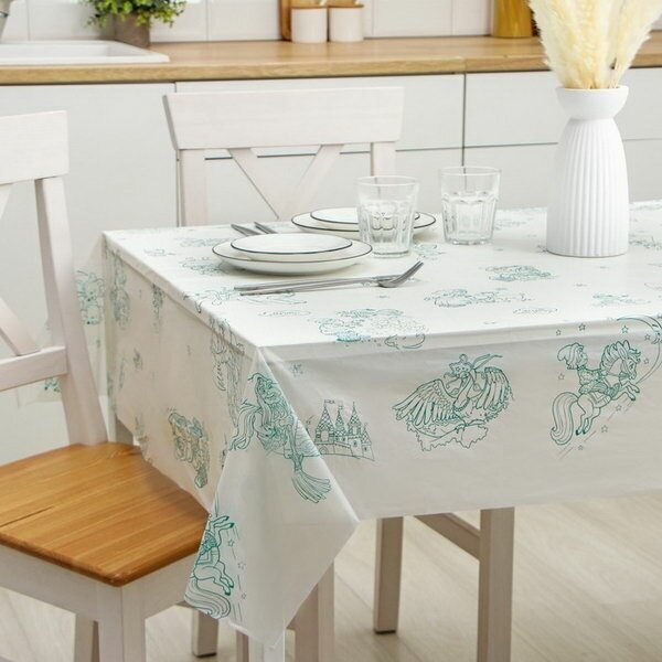 фото Скатерть-раскраска одноразовая детская "В гостях у сказки", 110x150 см