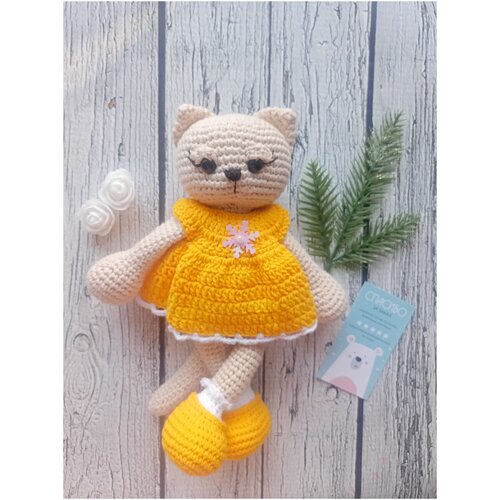 Мягкая игрушка ручной работы Кошечка в желтом платье