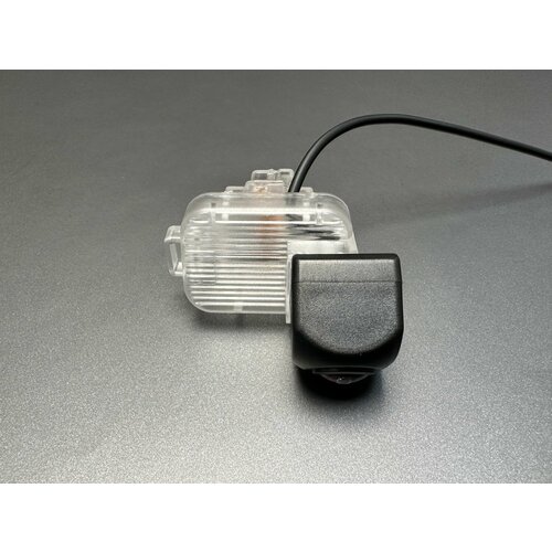 Камера заднего для Mazda 6 GJ (Мазда 6 GJ) 2013 - 2021 вида NaviFly CVBS/AHD 1080P широкоугольная 170 градусов FishEye (эффект рыбий глаз)