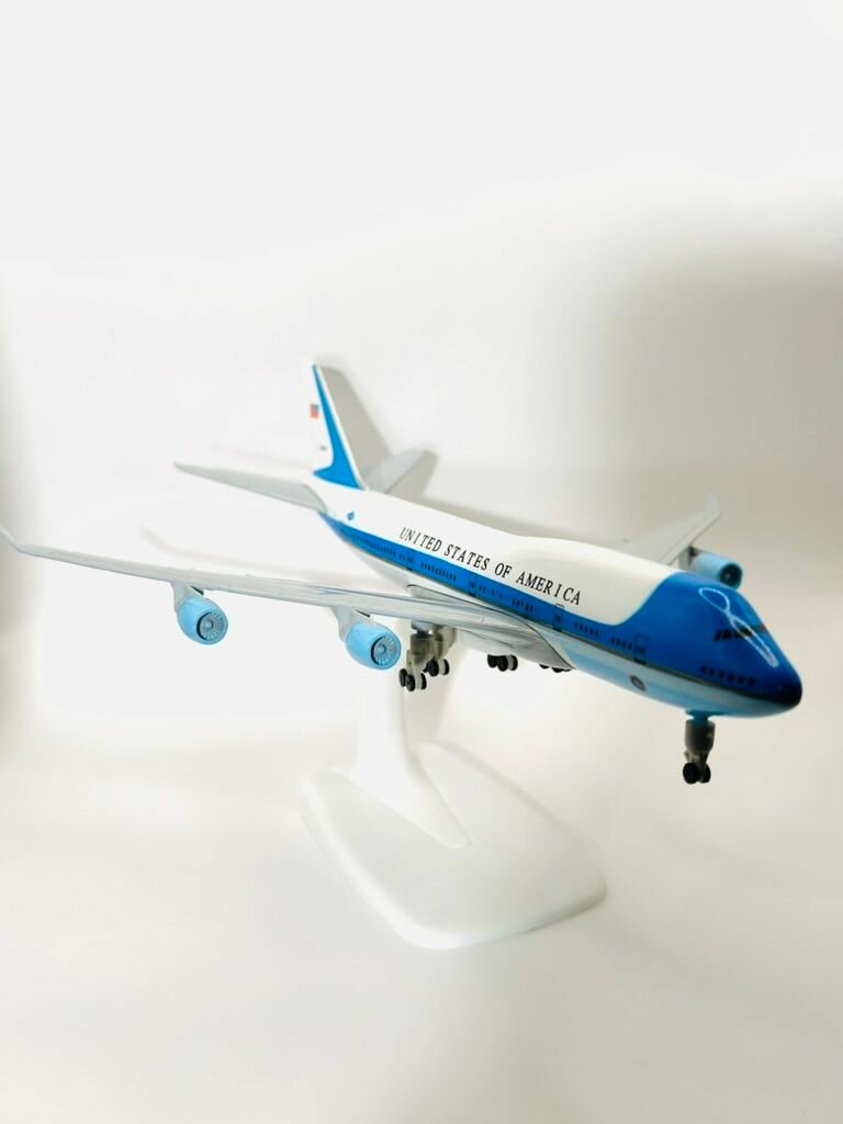 Металлическая модель самолета Boeing 747 United States of America