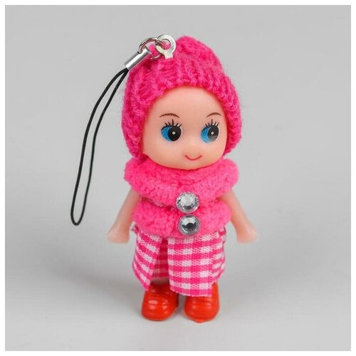 Кукла-брелок Куколка, в шапочке и манто, цвета