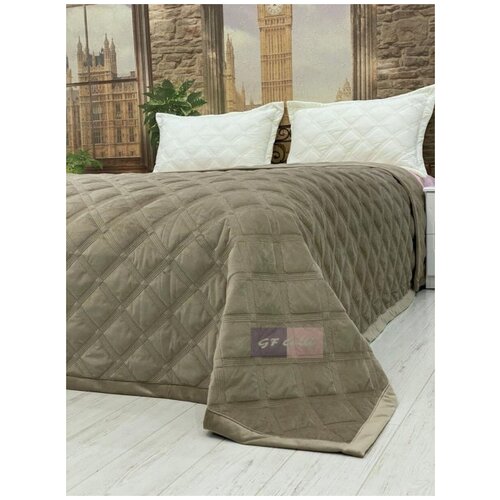 Велюровое покрывало Square, GF CALLI, 220х240