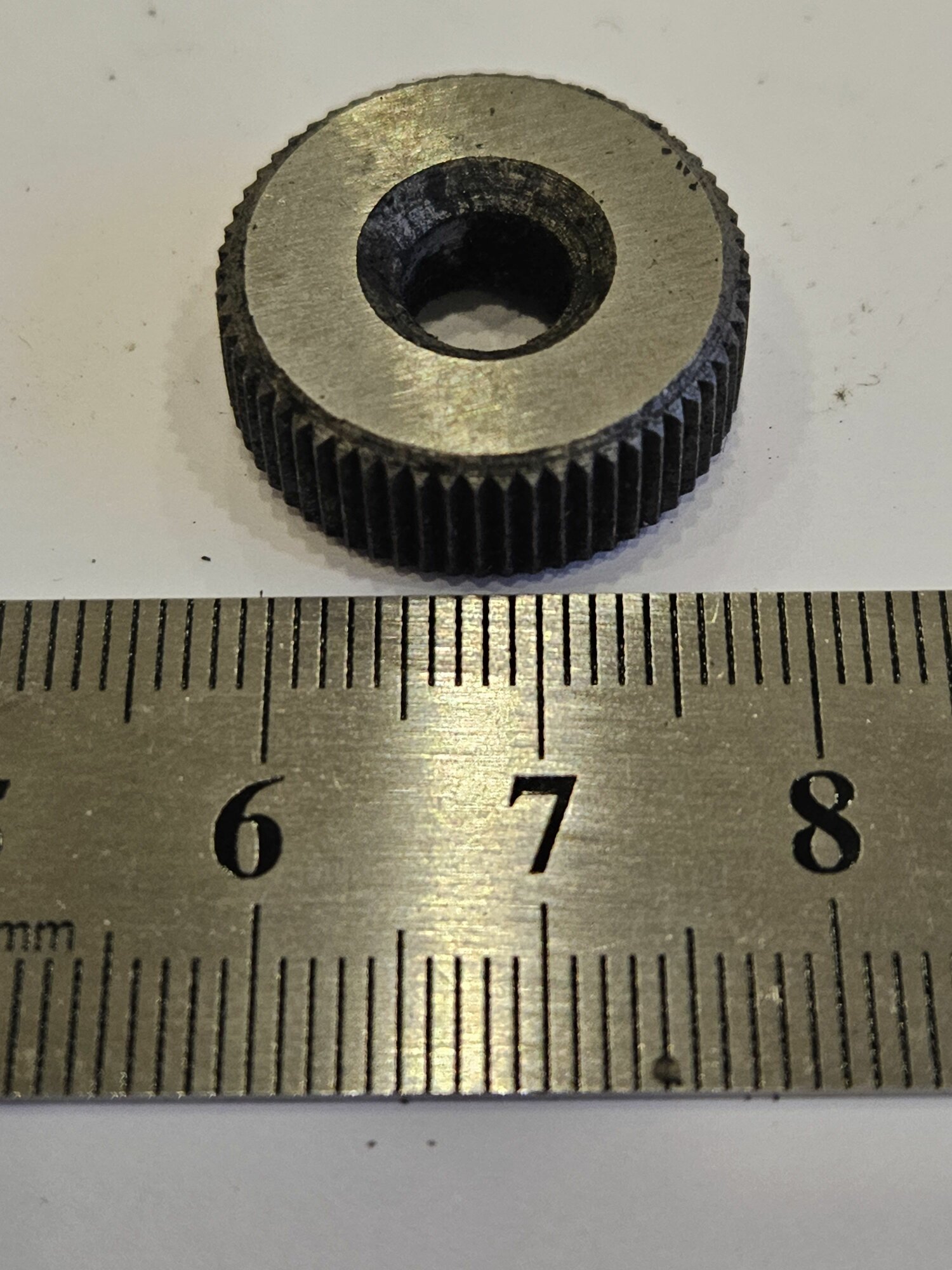 Ролик для накатки прямого рифления, 20х8х6 мм, шаг 1,0 мм