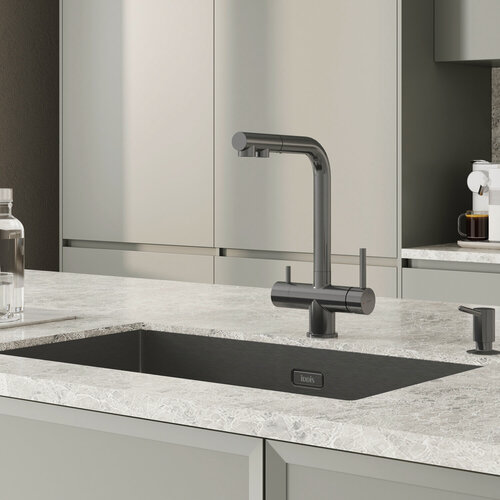 Изображение товара Смеситель для кухни с каналом для фильтра IDDIS Умбра (Umbra) UMBGMPFi05 с выдвижным изливом графит
