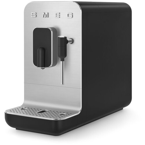 Кофемашина Smeg BCC02FBMEU