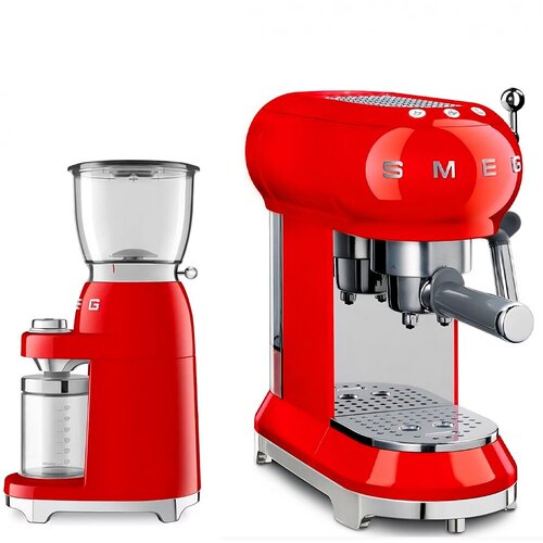 Кофемашина-эспрессо SMEG красная ECF01RDEU Кофемолка SMEG красная CGF01RDEU 7679000₽