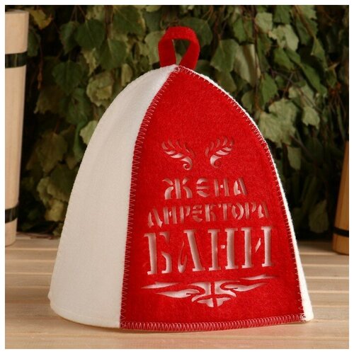 Шапка для бани Жена директора бани с аппликацией 494₽