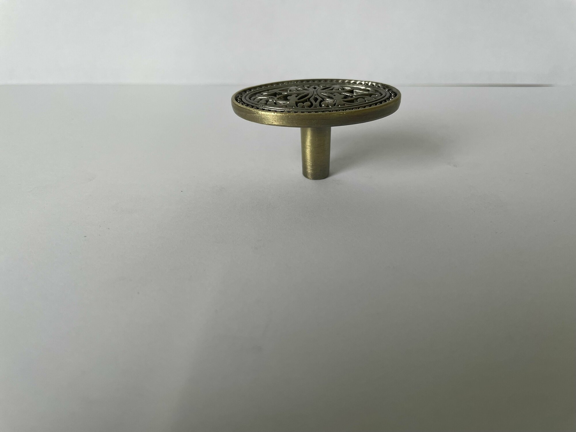 Ручки для мебели кнопка Vintage Bronza металл цвет бронза