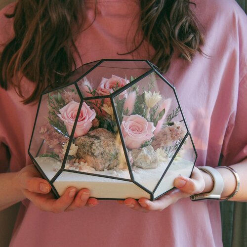 Флорариум со стабилизированными розами 