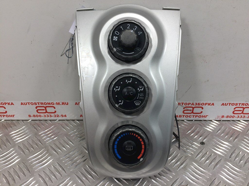 Блок управления печки (климат-контроля) Toyota Yaris 2 554060D190 арт. 535940