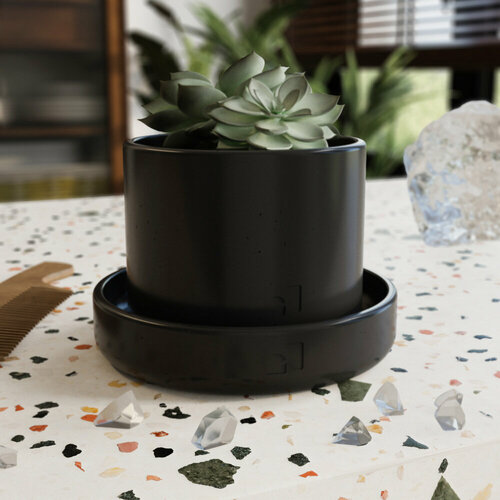 Горшок для цветов и растений с поддоном черный Bordeaux XS 028 л 1823₽