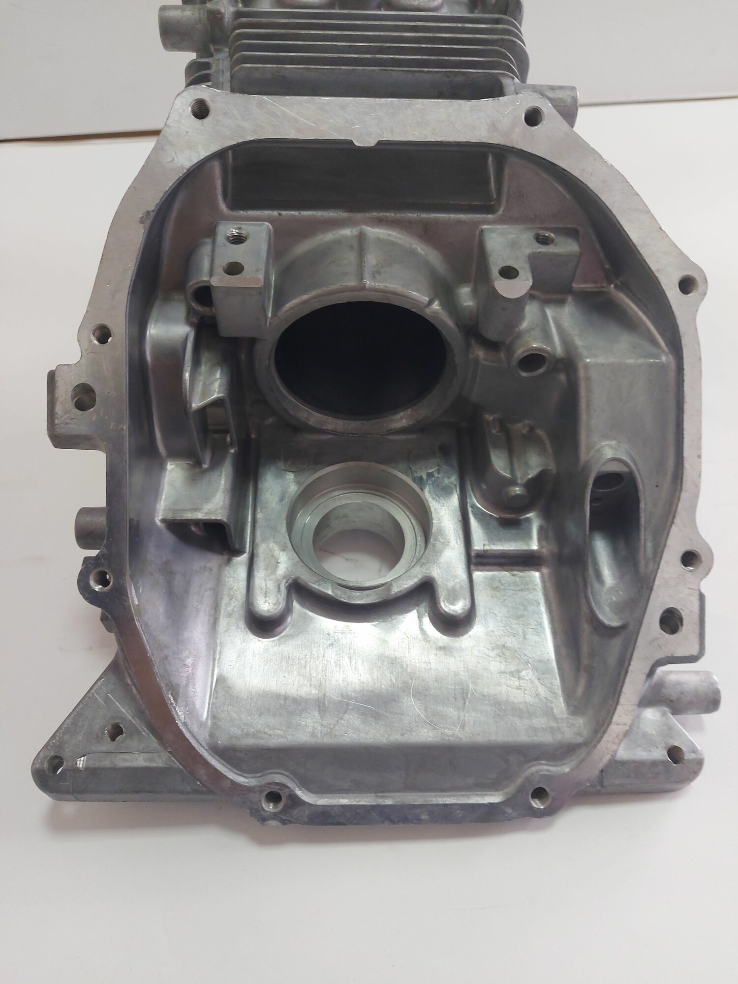 Блок цилиндра Honda GX100 — фото 1