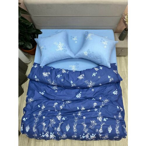 голубой, синий, белый