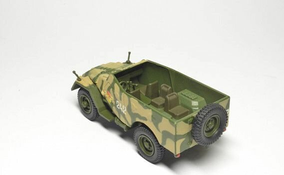 Масштабная модель 1/72, БТР-40 — фото 1