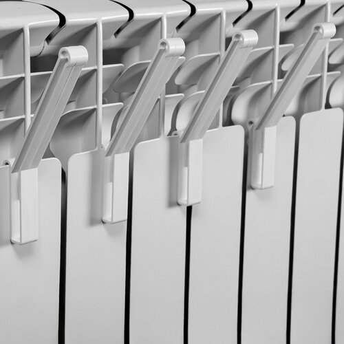 Сушилка пластиковая для обуви и белья на батарею набор 4 шт 408₽