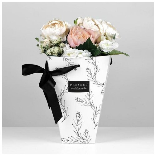 Дарите Счастье Переноска для цветов на лентах Present with best wishes, 17x25x9 см