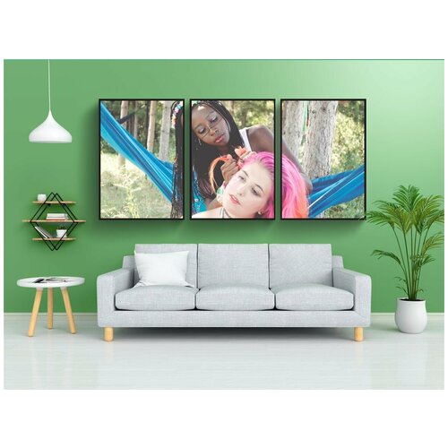 фото Набор модулных постеров для интерьера "люди, женщина, краситель" 60x90 см. в тубусе, без рамки lotsprints