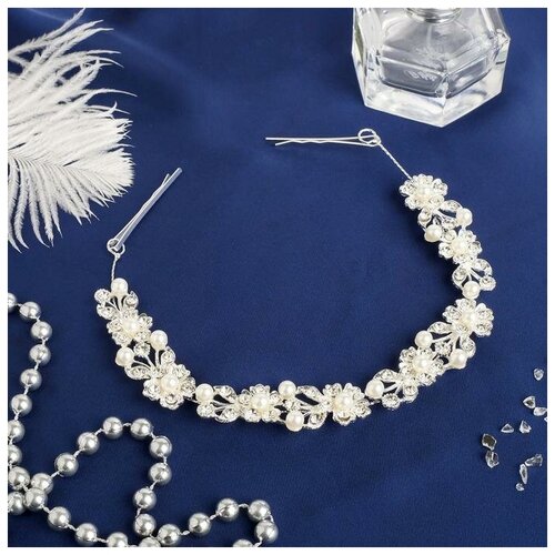 Аксессуар для волос Никки цветы с бусинками 23 см серебро 838₽