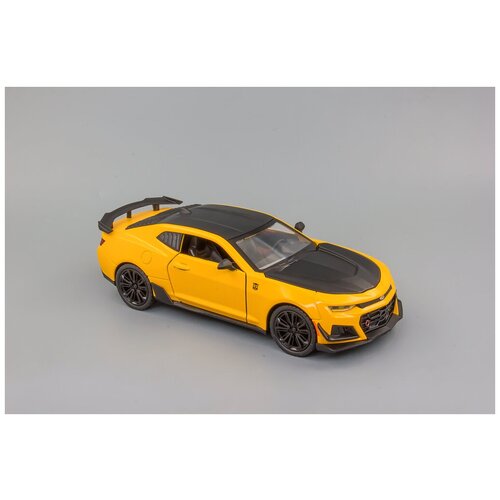 фото Металлическая машинка chevrolet camaro new 1:24 21 см boom toys