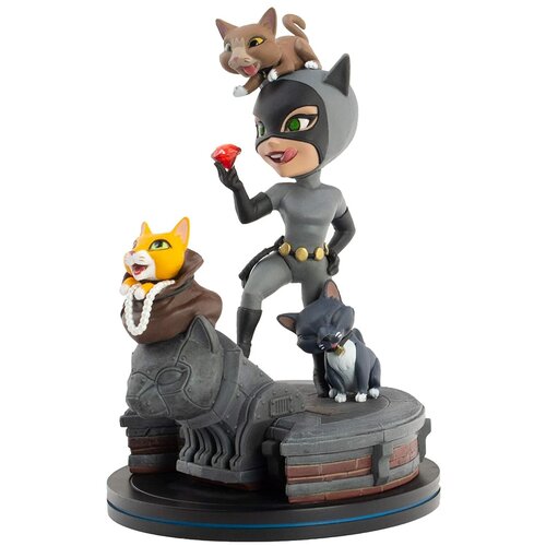 Фигурка DC Comics Catwoman Q-Fig Elite фигурка alien ripley in power loader q fig elite