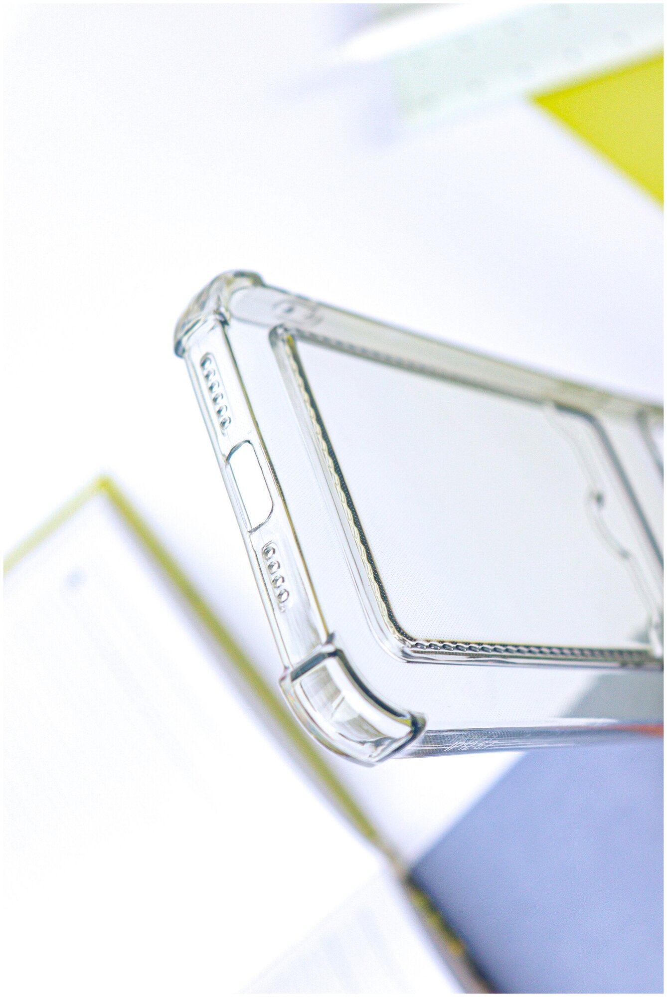 Чехол защитный усиленный TPU LuxCase для Apple iPhone 12 Pro Max, Прозрачно-серы - фото №4