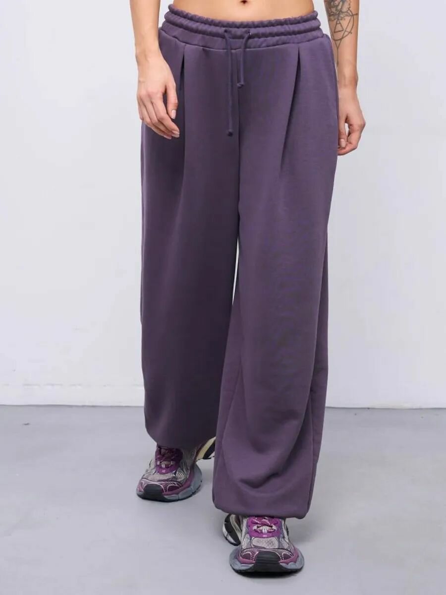 Брюки Телодвижения с защипами, размер 170-84-90 (42) XS, графит