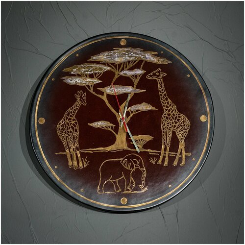 Часы настенные 