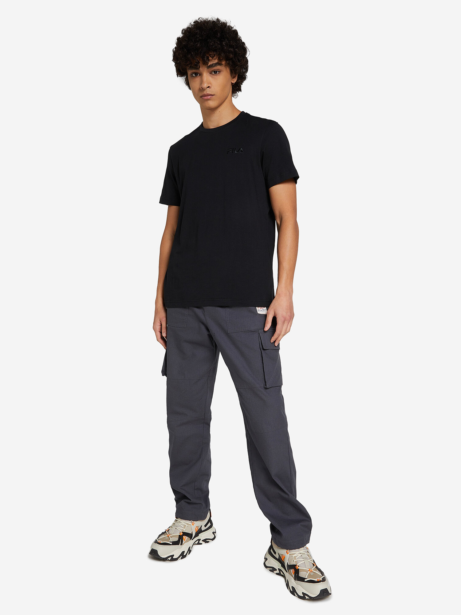Футболка Fila Men's Essentials Regular Embroidery T-shirt, размер 50, черный — фото 1