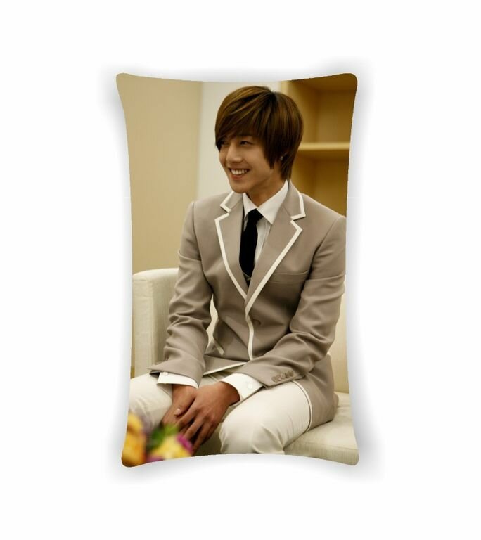 Подушка Мальчики краше цветов, Boys Over Flowers №4