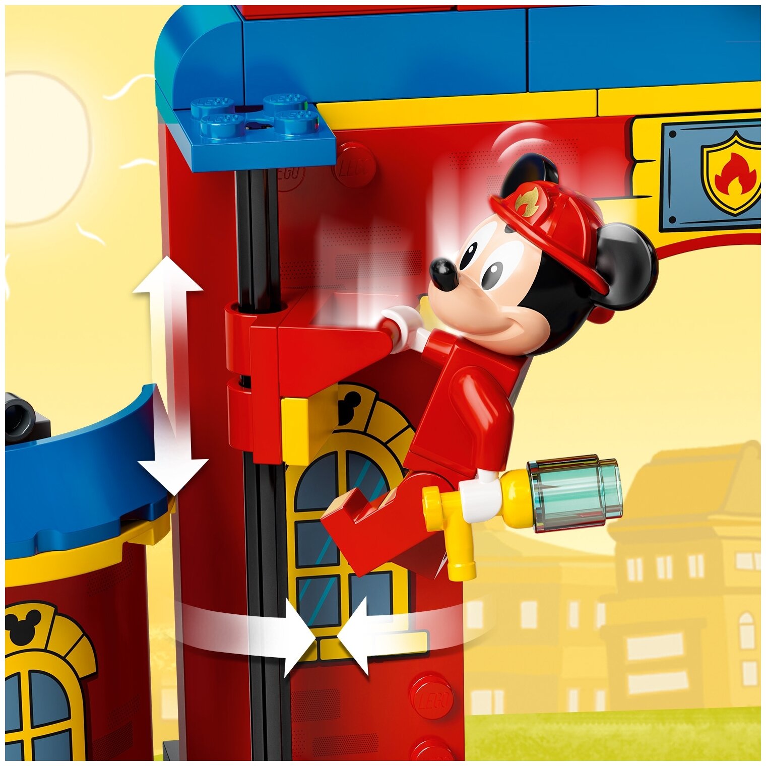 Конструктор LEGO Mickey and Friends Пожарная часть и машина Микки и его друзей - фото №9
