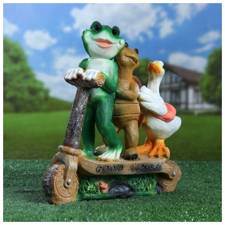 фото Садовая фигура "Зверюшки на самокате" 4074860