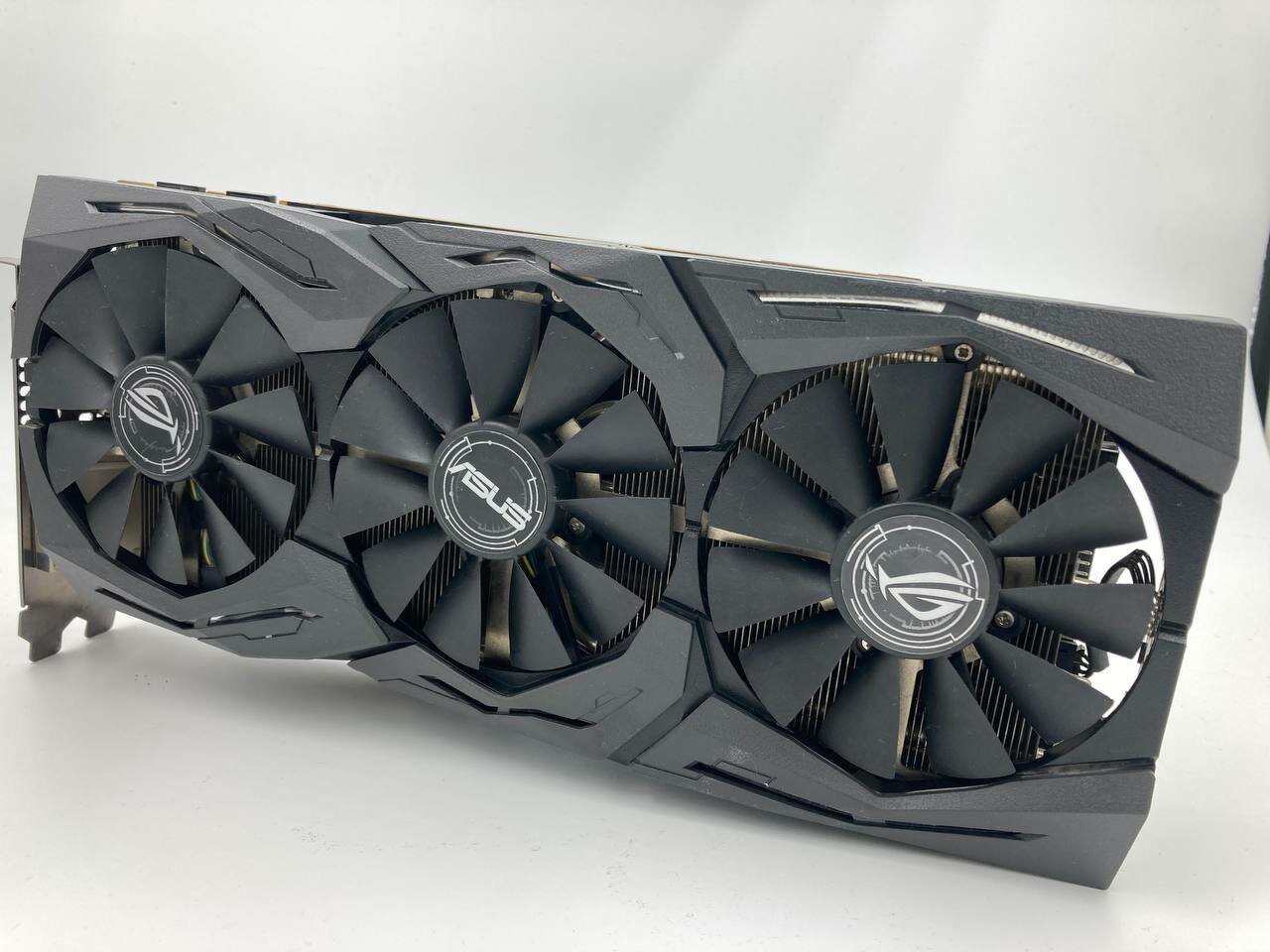 Видеокарта Nvidia GeFroce GTX 1080 ti ASUS ROG STRIX 11gb
